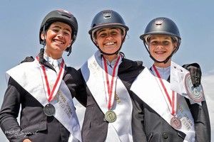 Podium des Poneys D Elite aux championnats suisses 2024 | © Fabienne Bujard